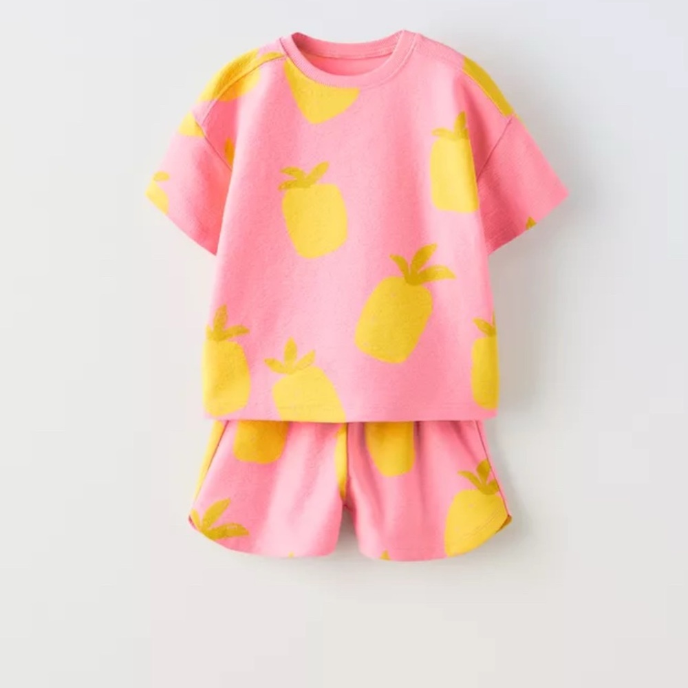 ZARA Set of 2 matching short sets for toddler